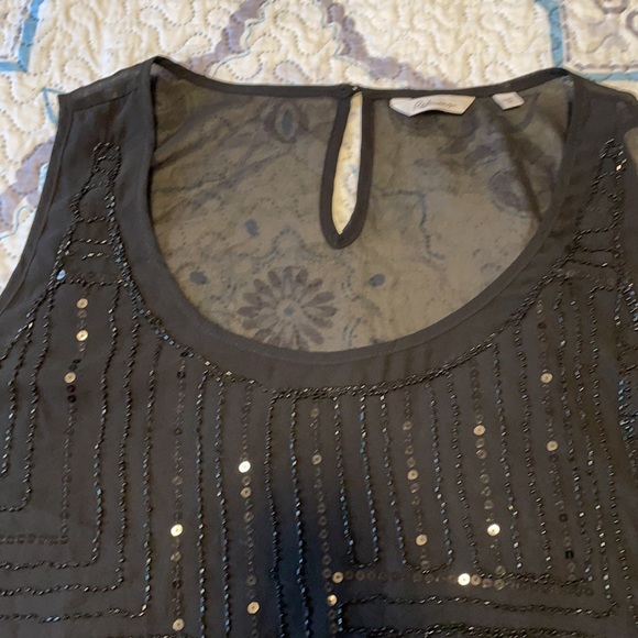 Women's Classy Top, Size 16 - Picture 2 of 5